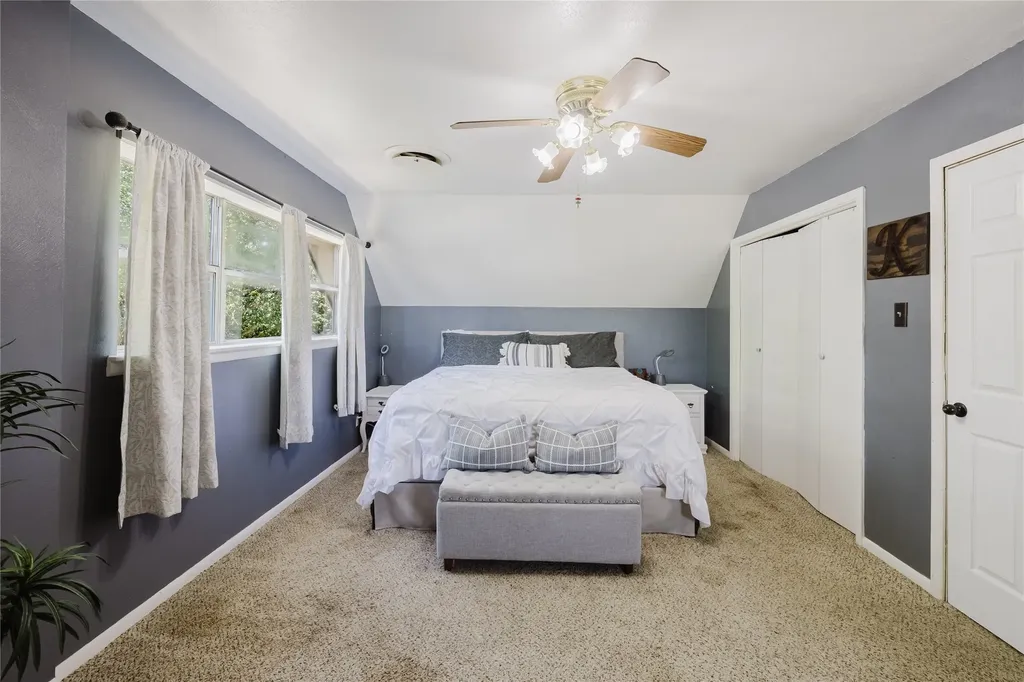 724 S Ammerman Avenue Eastland TX 76448