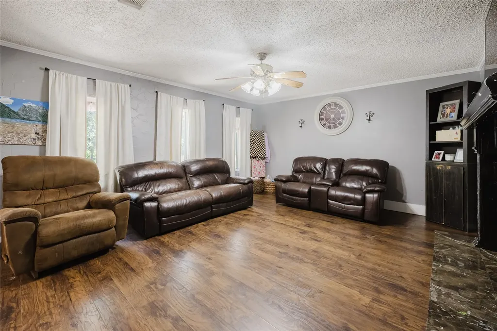 724 S Ammerman Avenue Eastland TX 76448