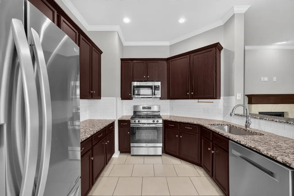 1928 Glen Meadow Drive Royse City TX 75189