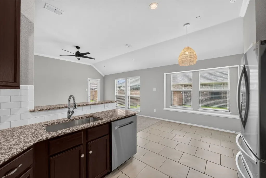1928 Glen Meadow Drive Royse City TX 75189