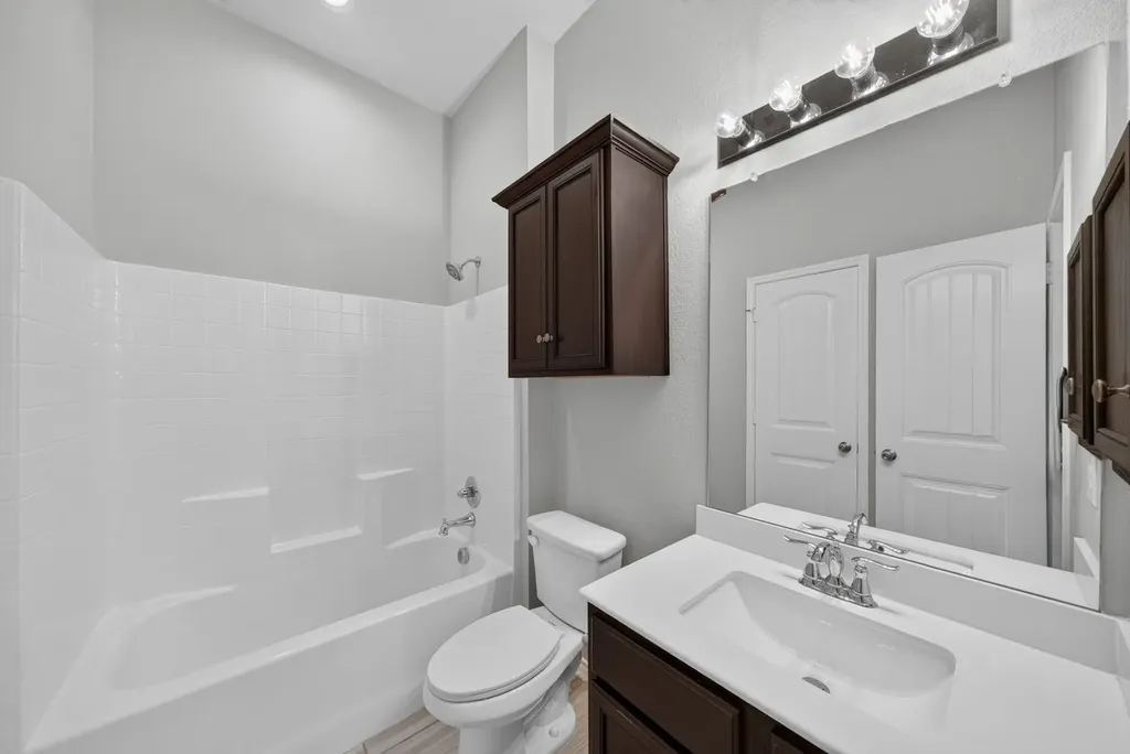 1928 Glen Meadow Drive Royse City TX 75189