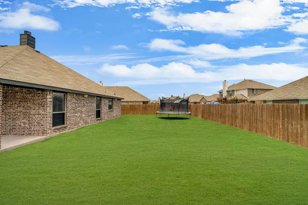 1928 Glen Meadow Drive Royse City TX 75189