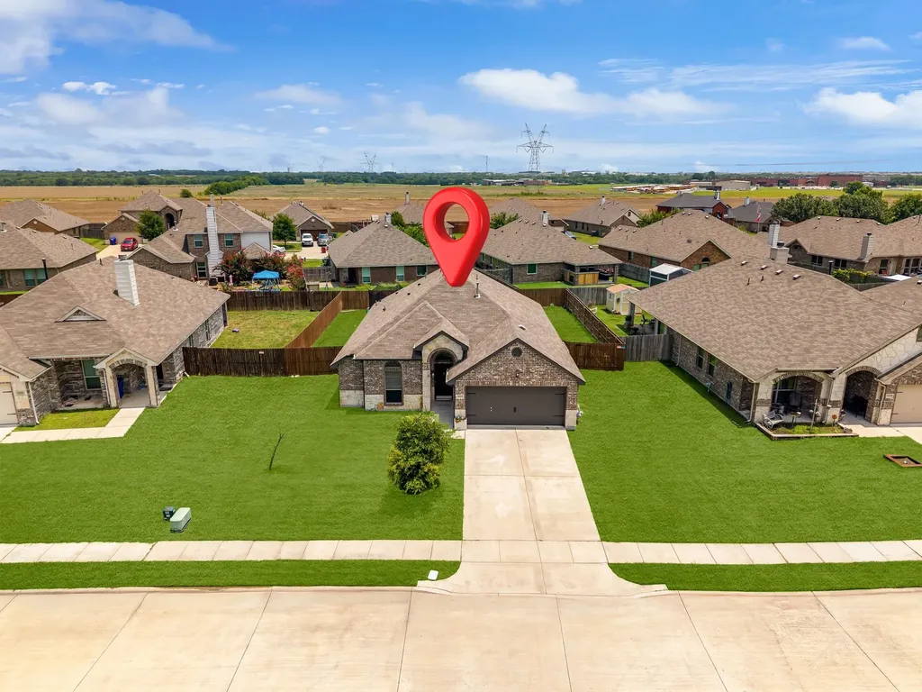 1928 Glen Meadow Drive Royse City TX 75189