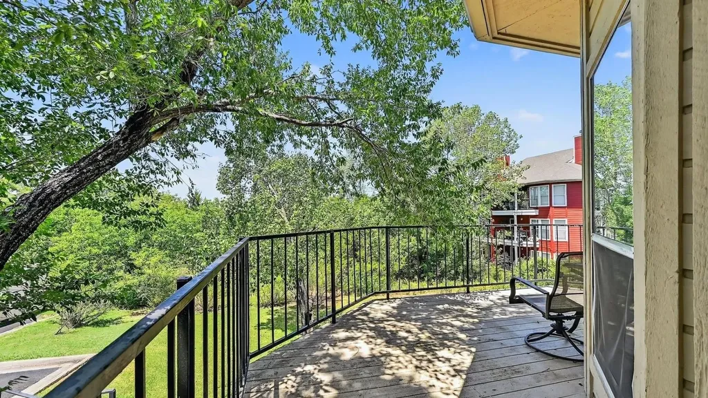 2116 Tanglewood Boulevard Pottsboro TX 75076