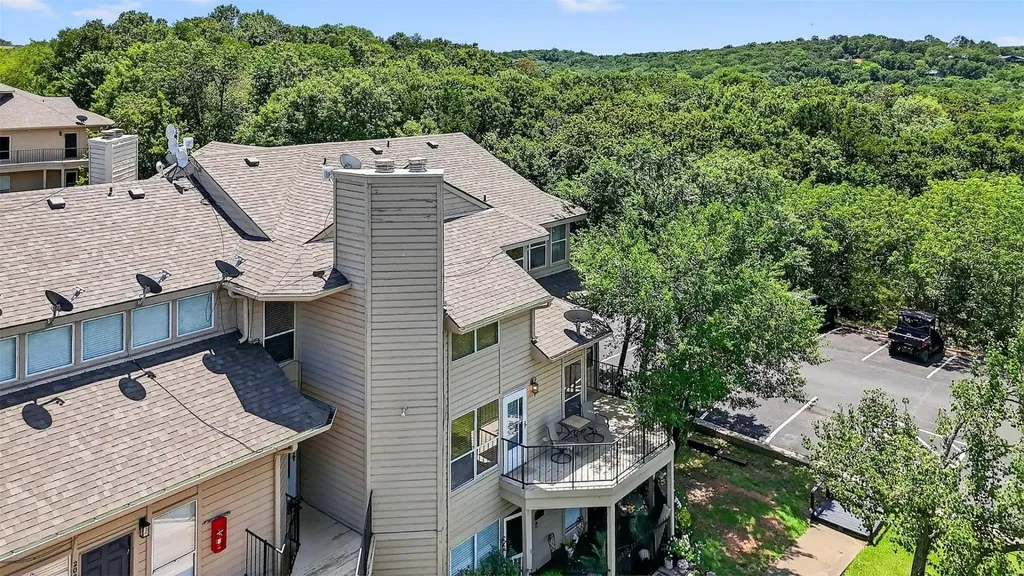 2116 Tanglewood Boulevard Pottsboro TX 75076