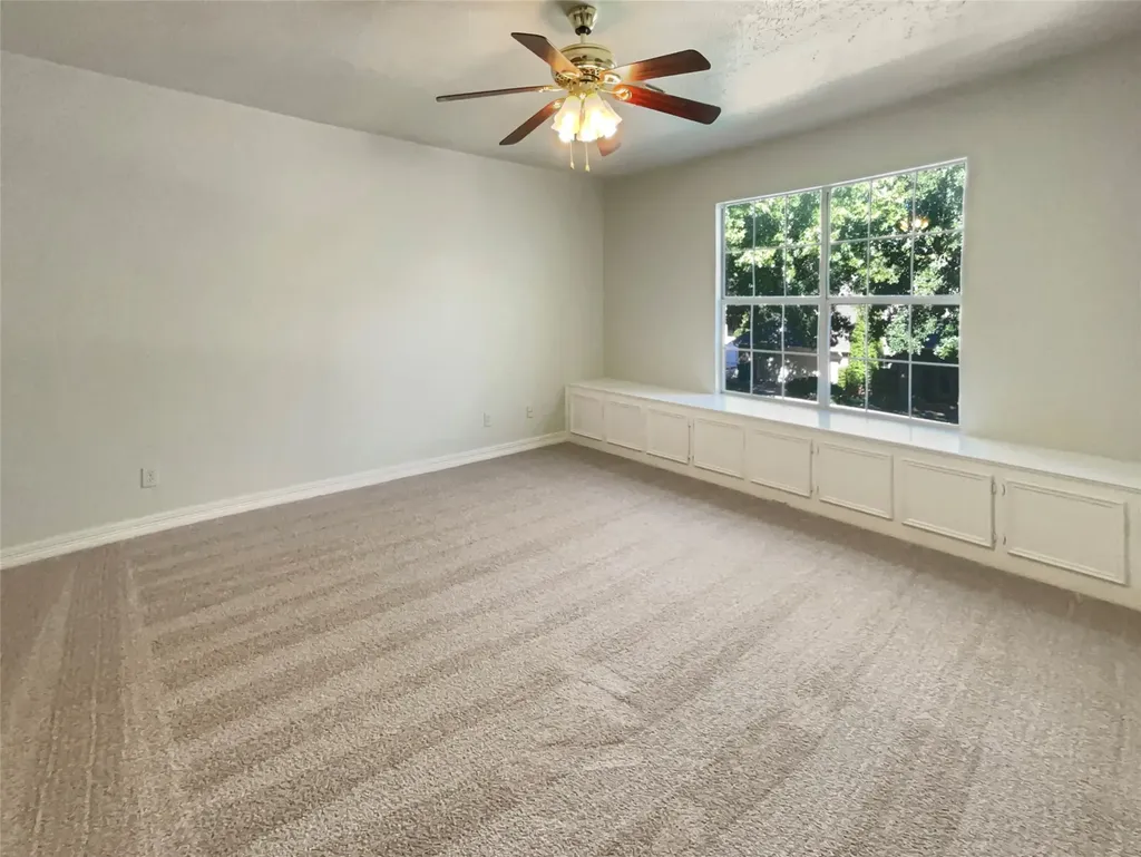 6804 Savannah Lane Fort Worth TX 76132