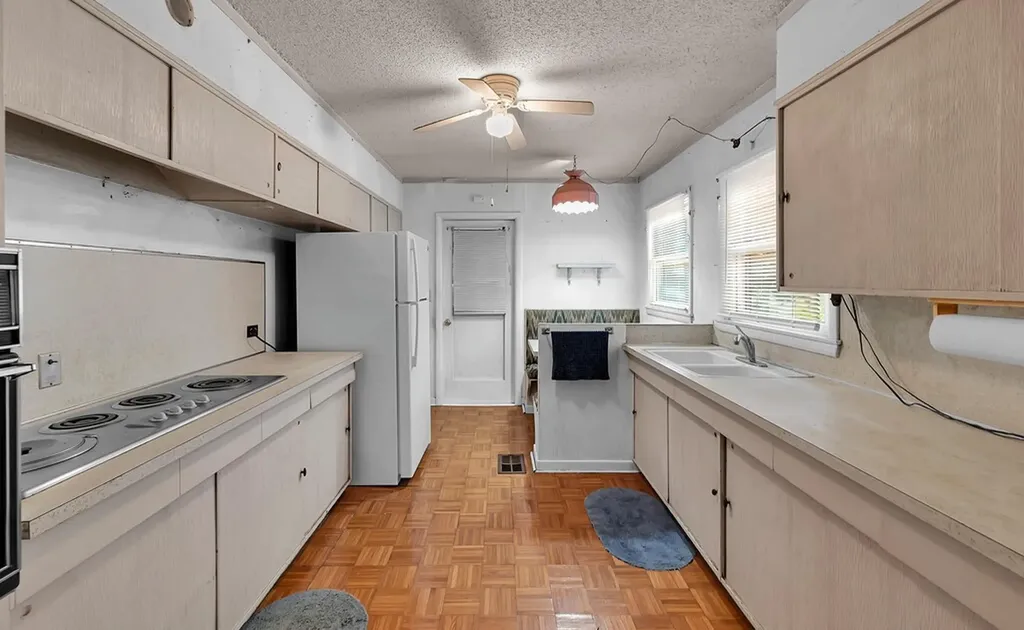 711 N 43rd Street Waco TX 76710