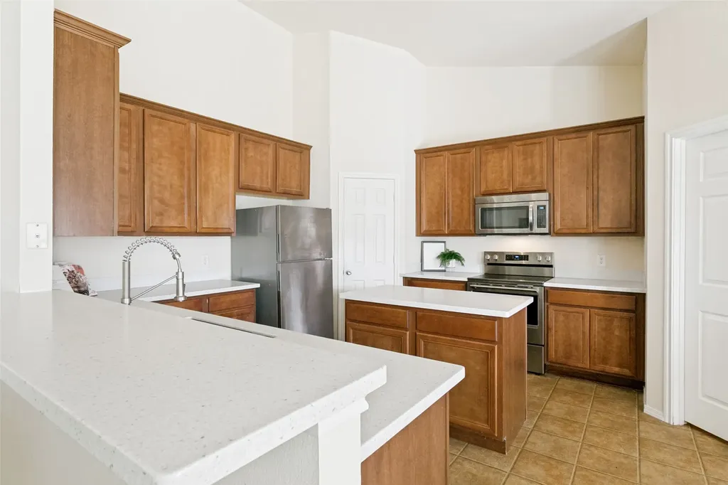 5839 Twilight Drive Grand Prairie TX 75052
