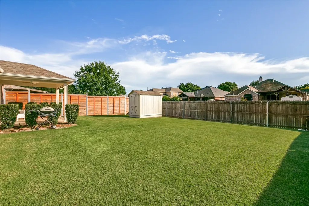 5839 Twilight Drive Grand Prairie TX 75052
