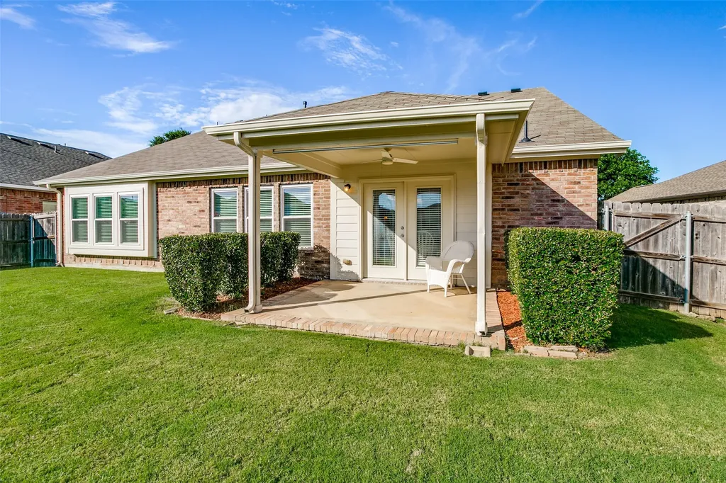 5839 Twilight Drive Grand Prairie TX 75052