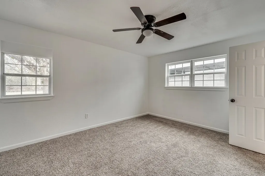 2110 Aggie Drive Grand Prairie TX 75051