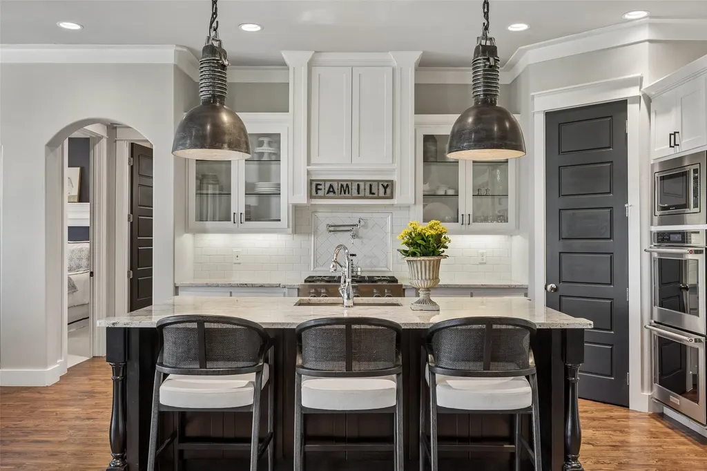 107 Brazos Court Aledo TX 76008