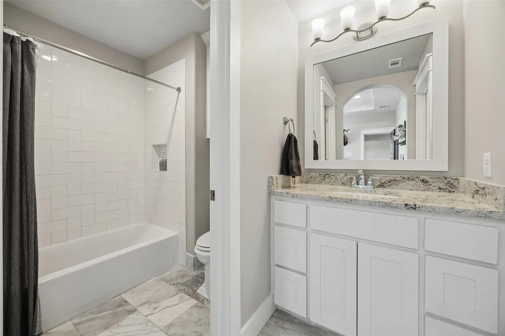 107 Brazos Court Aledo TX 76008