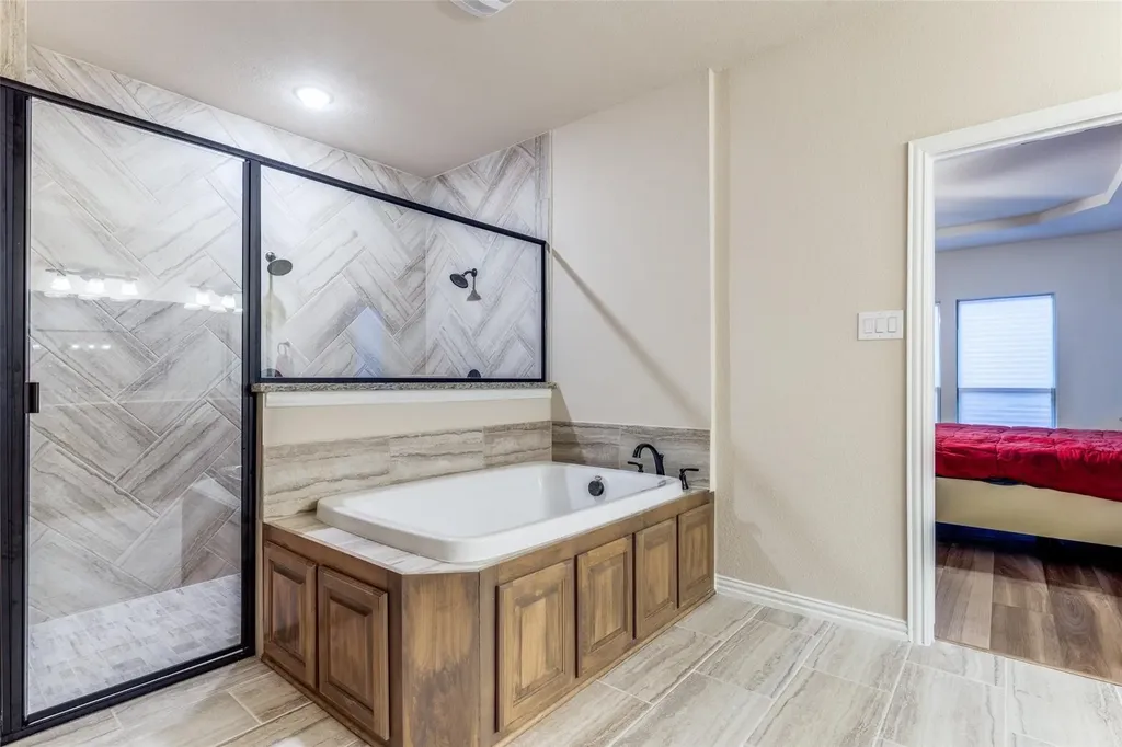 301 Calhoun Street Glenn Heights TX 75154