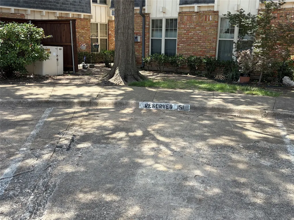 525 W Lookout Drive Richardson TX 75080