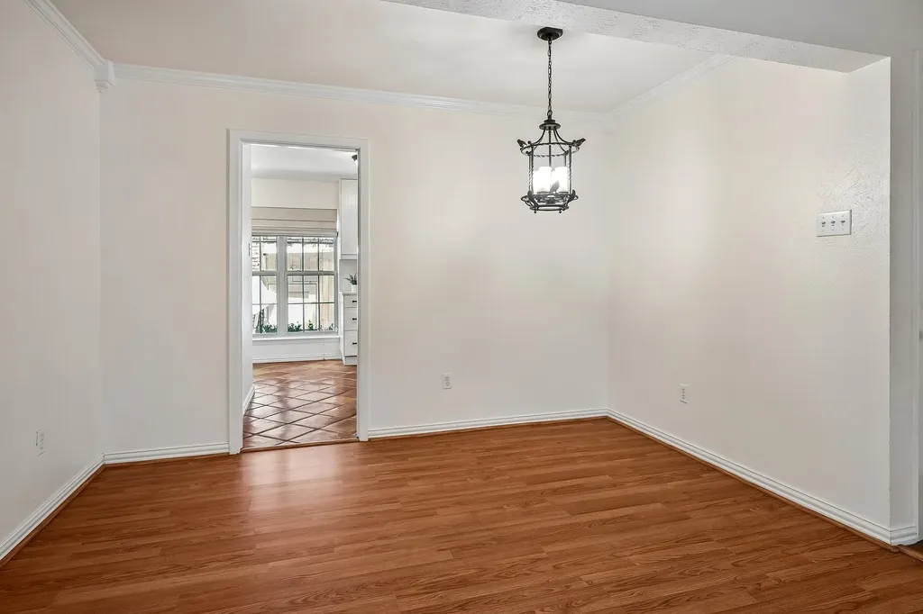 525 W Lookout Drive Richardson TX 75080