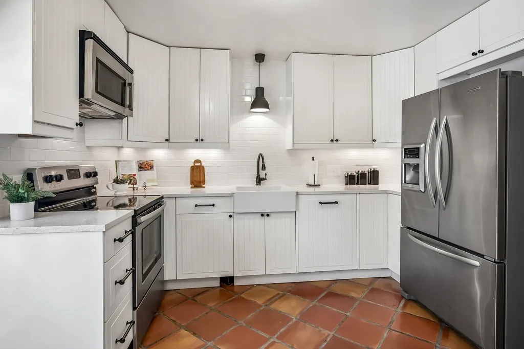 525 W Lookout Drive Richardson TX 75080