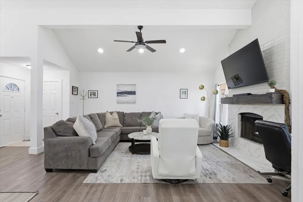 5321 Pocassett Drive Arlington TX 76018