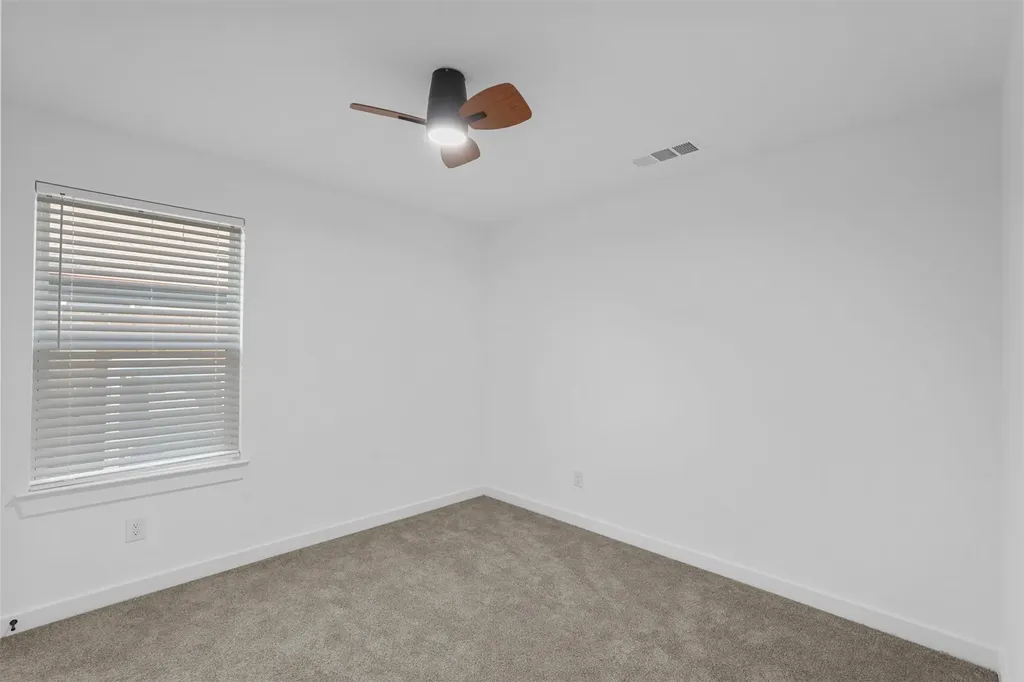 2217 Sayle Street Greenville TX 75401