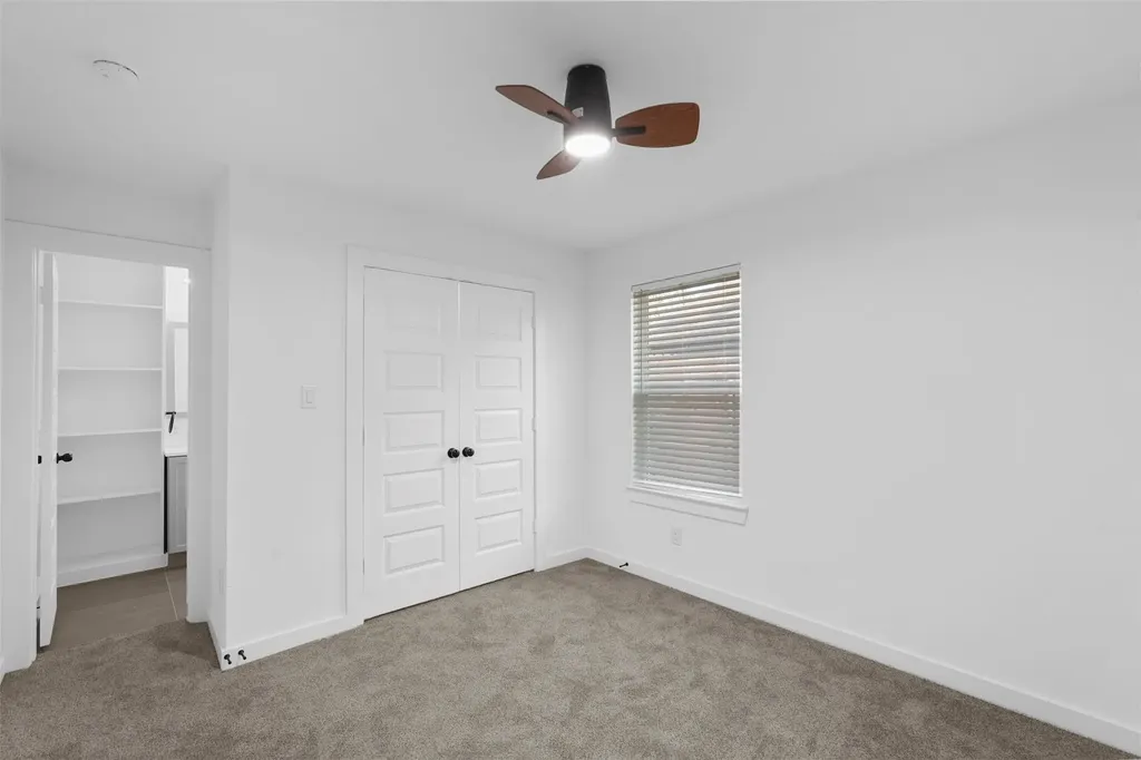 2217 Sayle Street Greenville TX 75401