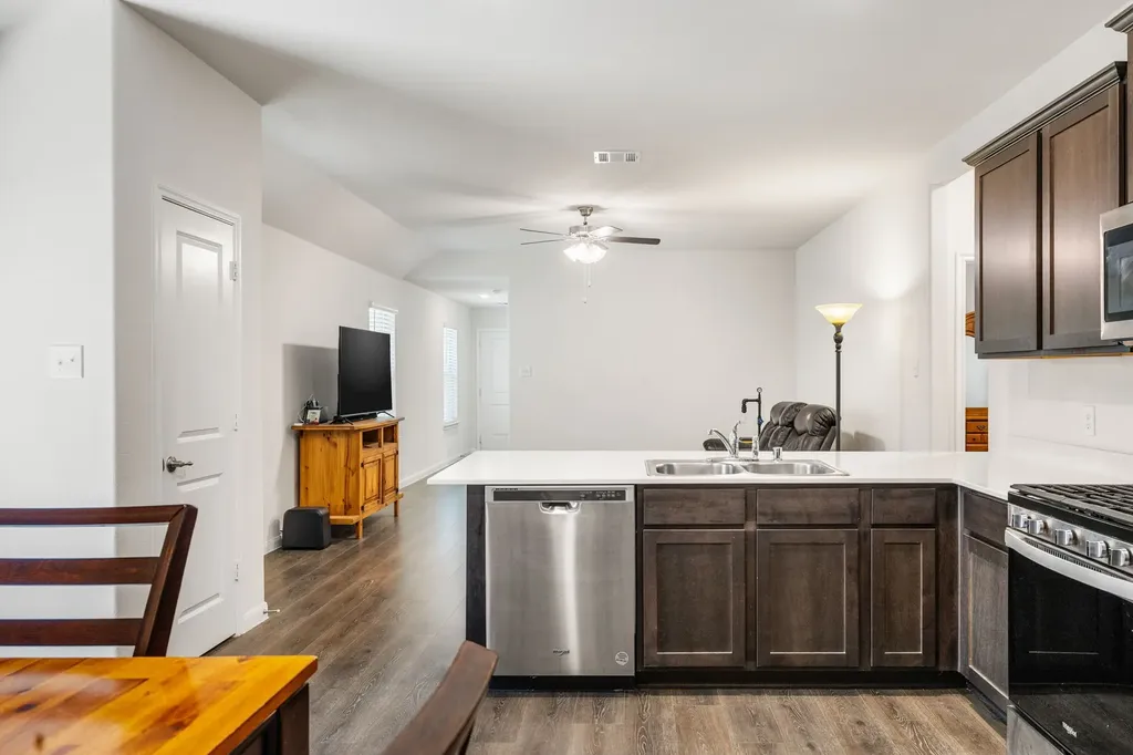 3913 Nature Court Denison TX 75020
