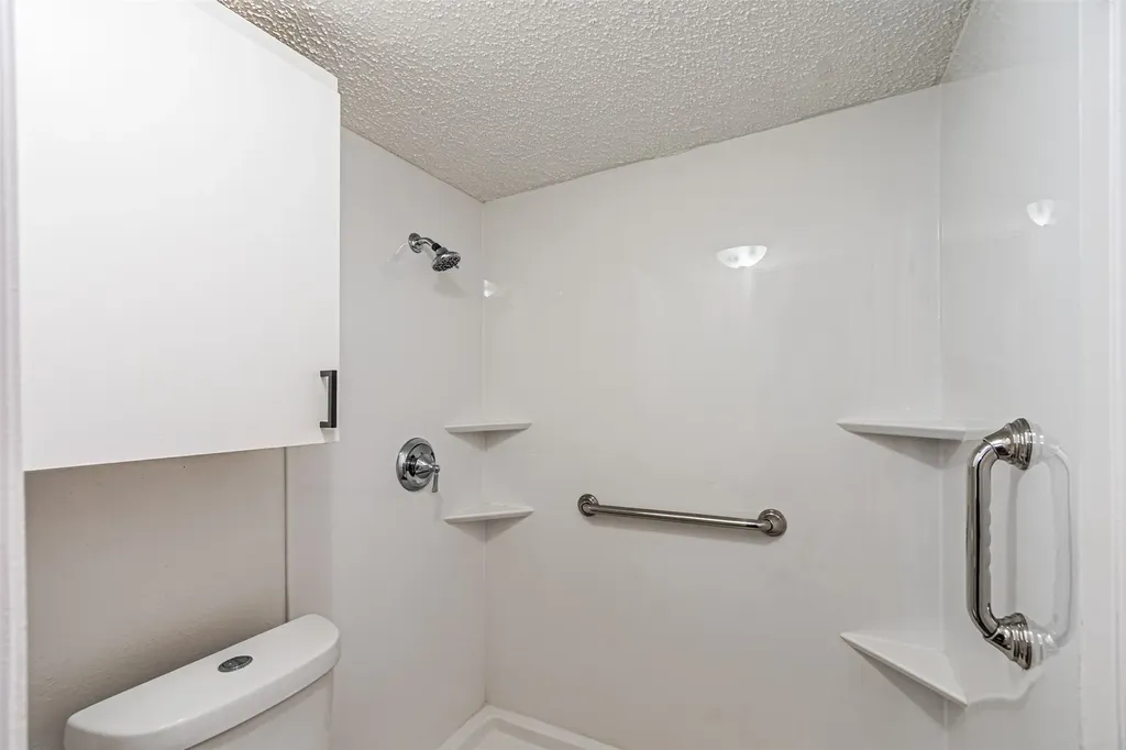 4643 Country Creek Drive Dallas TX 75236