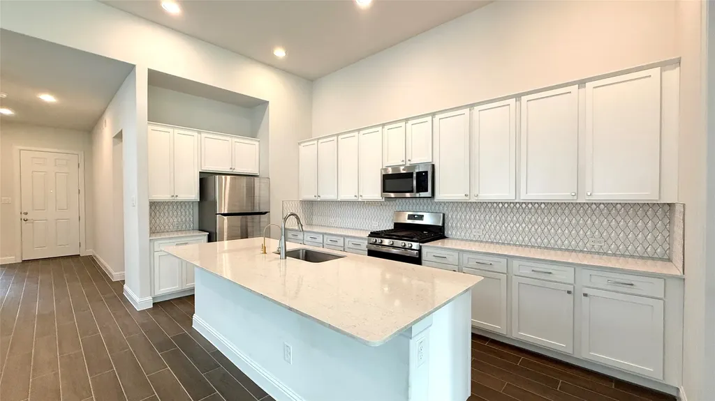 601 C-bar Ranch Trail Cedar Park TX 78613