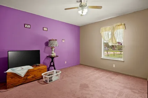 404 Joyner Avenue Omaha TX 75571