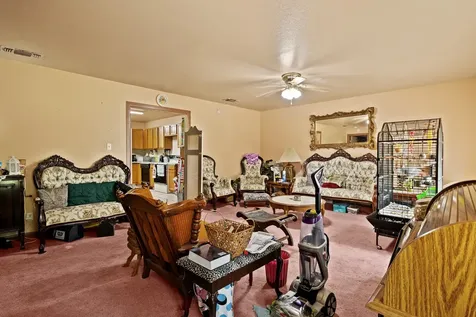 404 Joyner Avenue Omaha TX 75571
