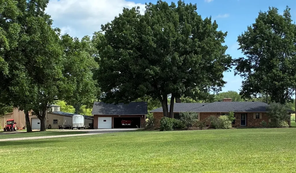 4877 Fm 84 Denison TX 75020