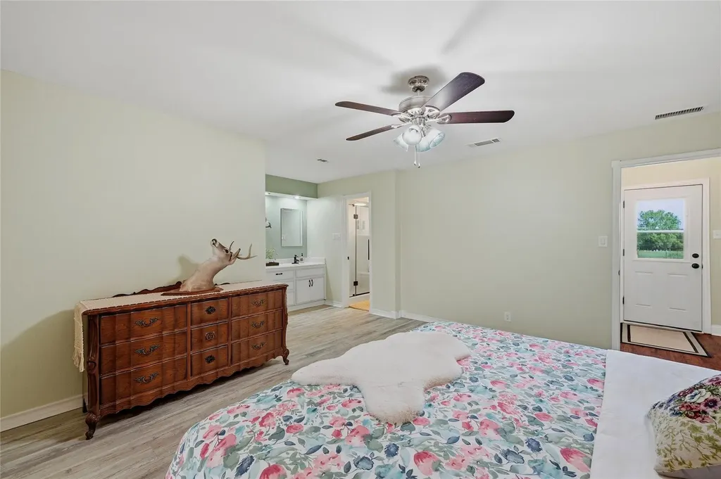 4877 Fm 84 Denison TX 75020