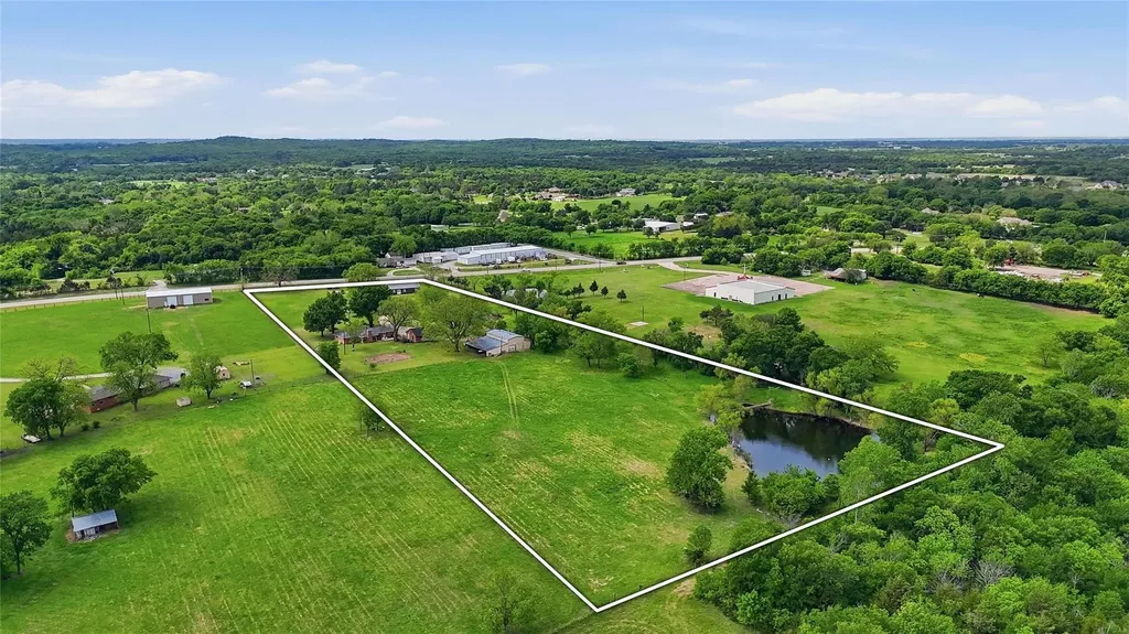 4877 Fm 84 Denison TX 75020