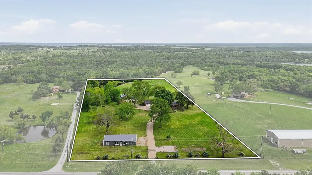 4877 Fm 84 Denison TX 75020