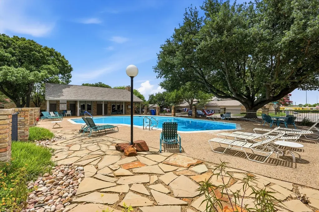 9624 Highland View Drive Dallas TX 75238
