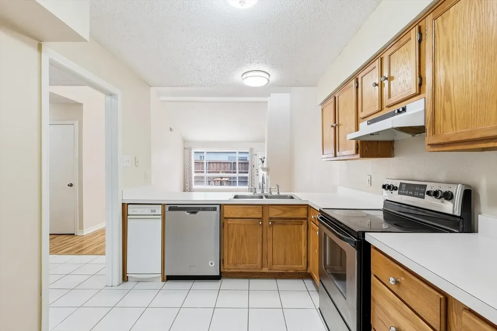 9624 Highland View Drive Dallas TX 75238