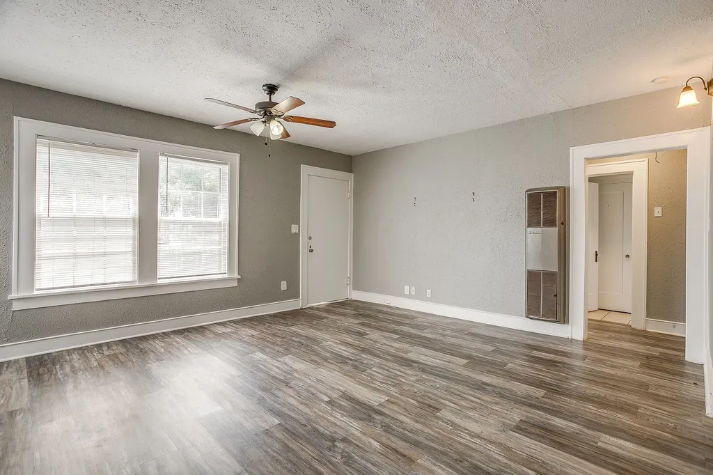 3148 Rogers Avenue Fort Worth TX 76109