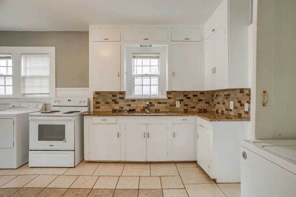 3148 Rogers Avenue Fort Worth TX 76109