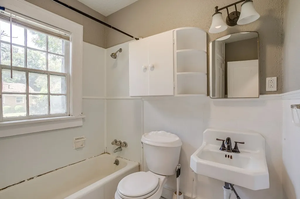 3148 Rogers Avenue Fort Worth TX 76109
