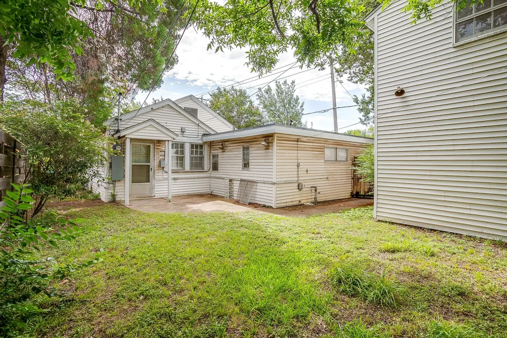 3148 Rogers Avenue Fort Worth TX 76109