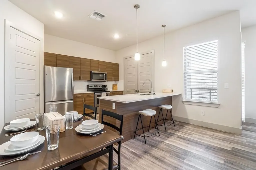2712 Wingate Street Fort Worth TX 76107