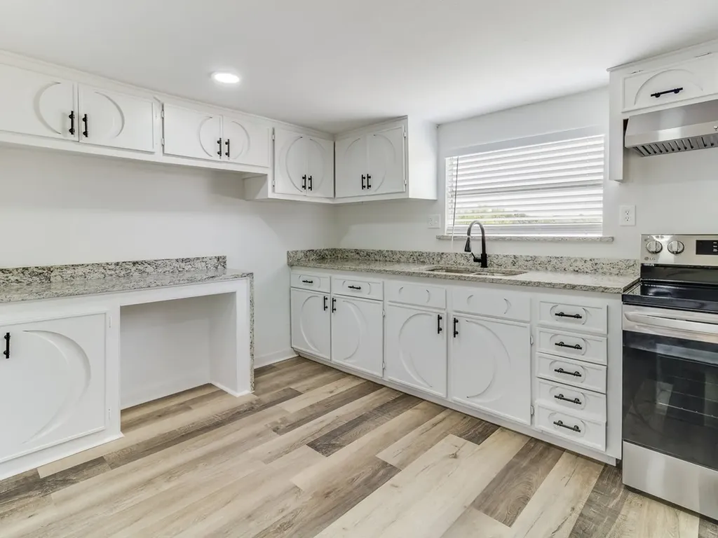 220 Lcr 396 Groesbeck TX 76642