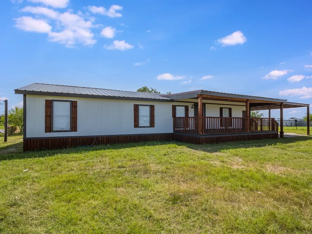 220 Lcr 396 Groesbeck TX 76642