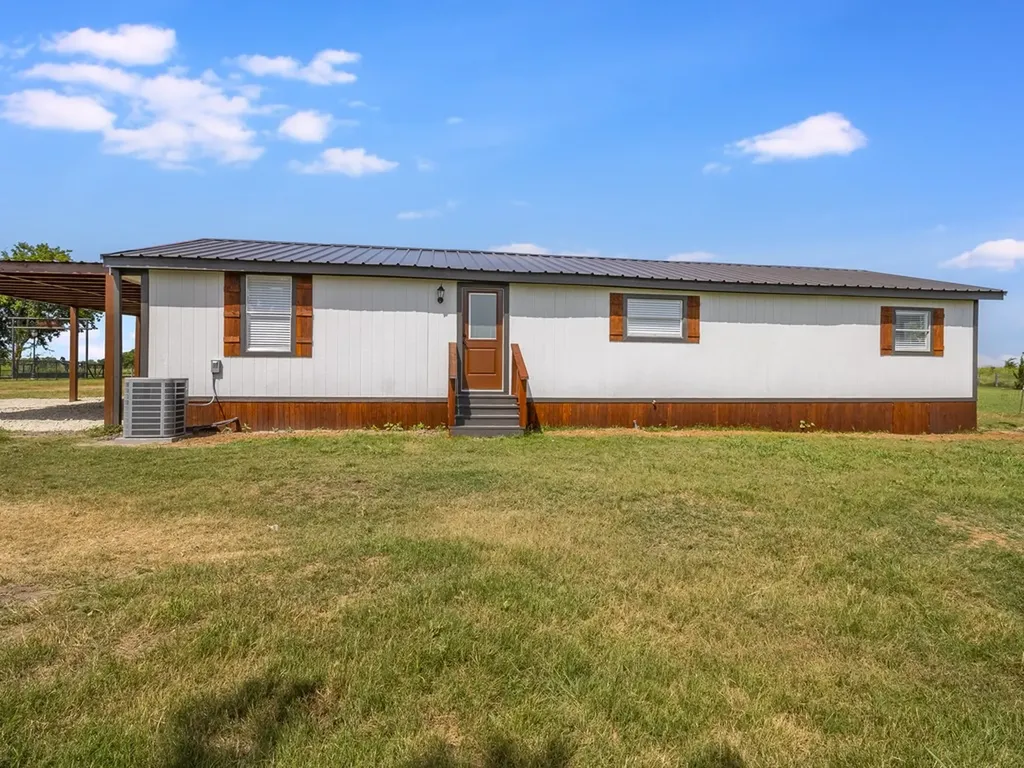 220 Lcr 396 Groesbeck TX 76642