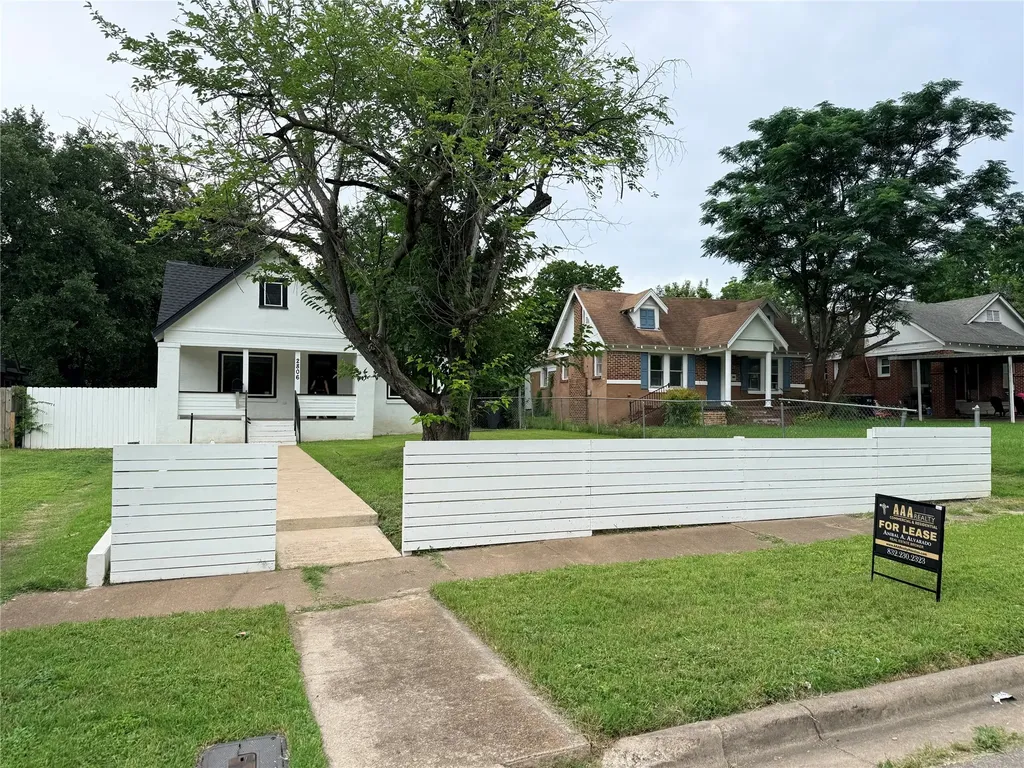 2806 Windsor Avenue Waco TX 76708