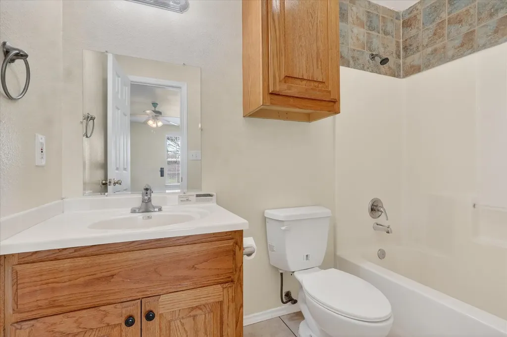 509 W Cedar Street Gunter TX 75058