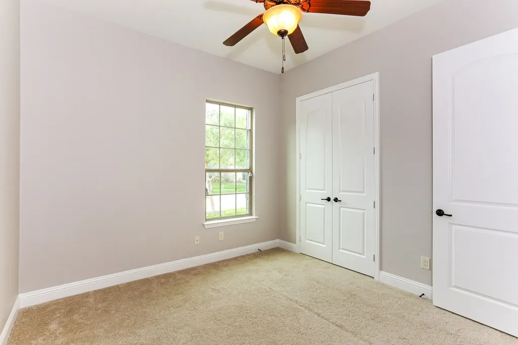 3804 Plum Vista Place Arlington TX 76005