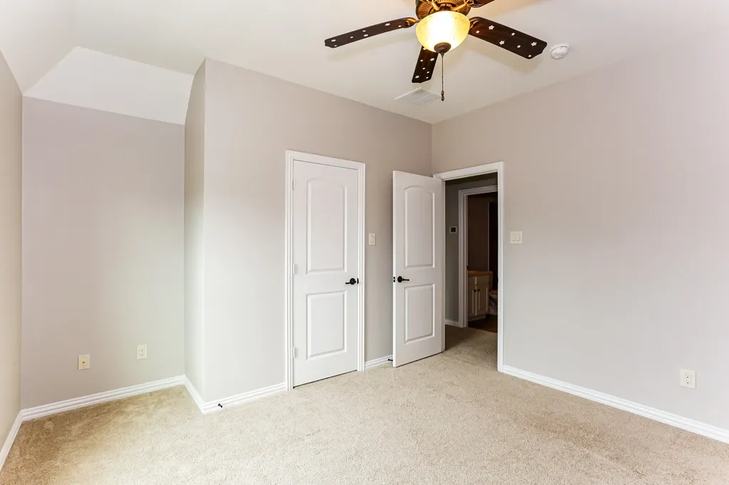 3804 Plum Vista Place Arlington TX 76005