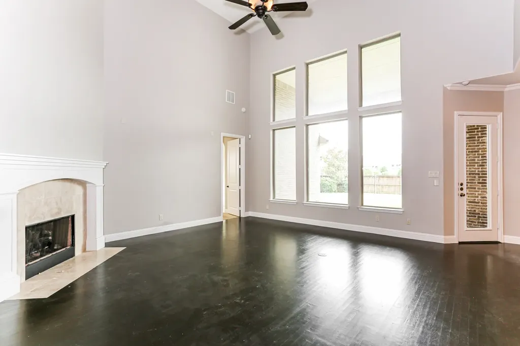 3804 Plum Vista Place Arlington TX 76005