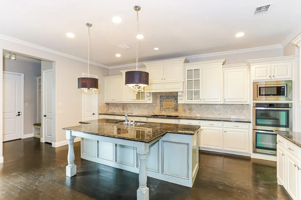 3804 Plum Vista Place Arlington TX 76005