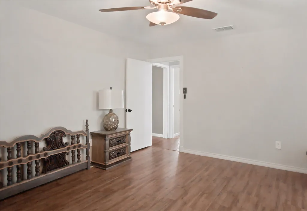 808 Hilltop Drive Weatherford TX 76086